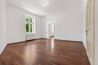 Výnimočný, priestranný 3 izbový byt pri Prezidentskom paláci - 10