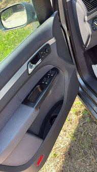 Volkswagen Touran 1,9 TDI - 10