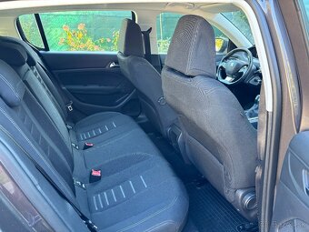 Peugeot 308 1.6 e-HDi Allure - 10