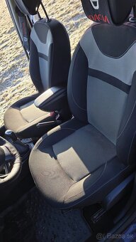 Dacia DUSTER 1.6 Benzín 84KW - 10