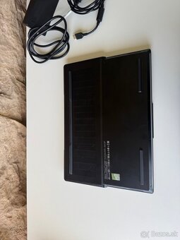 LENOVO Legion 7 Pro-RTX 4090-i9 14900HX-ZÁRUKA skoro 3 roky - 10