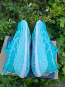 Asics Superblast 2 Paris EU44 - 10