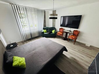 NA PREDAJ 3 IZB. RODINNÝ DOM, POZEMOK 482 M2, ČÁČOV okr. SEN - 10