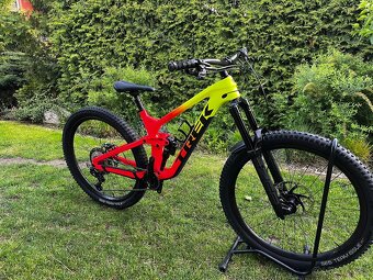 celoodpružený bicykel trek slash 9.8 XT - 10