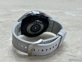 Samsung Galaxy Watch 6 Classic 43 mm, Silver - 10