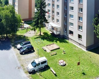 Na PREDAJ trojizbový byt / 3-izbový byt - 10