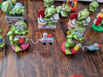 Kinder figúrky a varianty AstroComic 2000 - 10