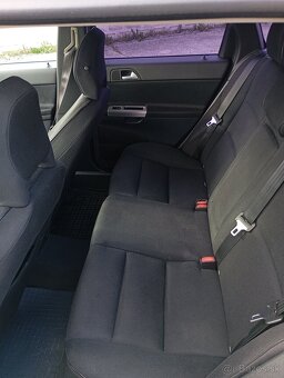 Volvo V50 - 10