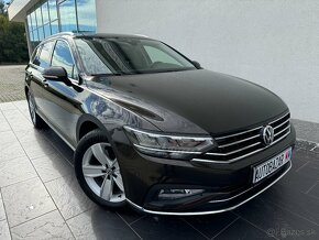Volkswagen Passat Variant 2.0 TDI Elegance 4Motion DSG - 10