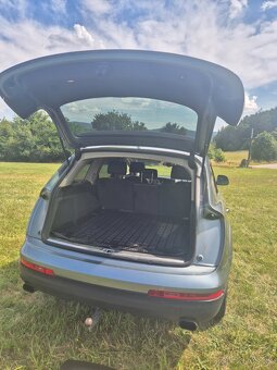 Audi Q7 - 10