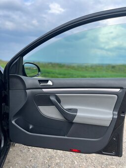 Volkswagen Golf 5 2.0TDI 103kw - 10