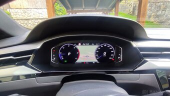 VOLKSWAGEN ARTEON SHOOTING BRAKE 2.0 TDI 4MOTION - 10