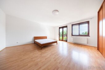MIKELSSEN - Na predaj 7 izbový rodinný dom na Kolibe - 10