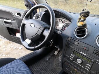 Ford Fusion 1.6 100 PS r.v. 2010 - 10