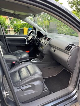 Volkswagen Touran 2.0 TDi - 10