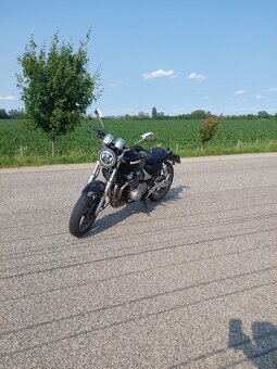 KAWASAKI ZEPHYR 550 - 10