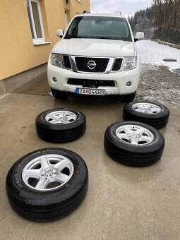 Predaj Nissan Pathfinder 2,5 TDI 140kW/190k - 10