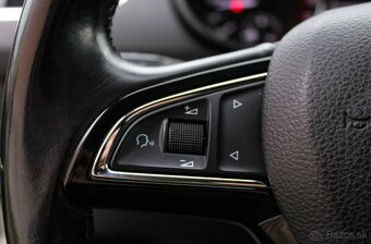 Škoda Octavia Combi 1.6 TDI 110k Active - 10