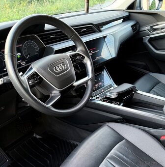 Audi E-tron e-tron 55 quattro Advanced 300kW 408HP A1 - 10