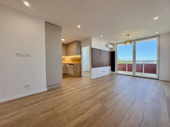4 izbový novorekonštruovaný byt, Maurerova ulica Košice - 10