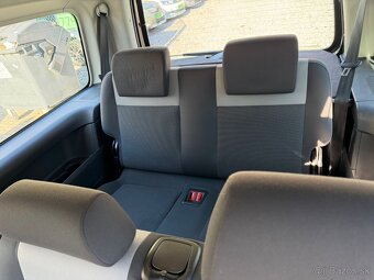► VW CADDY MAXI 1,6 TDI - 75 kW, 7 MÍST, PARK. SENZORY ◄ - 10