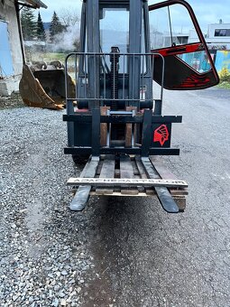 Paletové vidlice na báger - 10