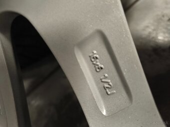 SUZUKI /R16/ORIG.ALU/ PNEU - 10