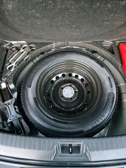 Nissan qashqai 2.0 i 104kw 143800km4x4 - 10