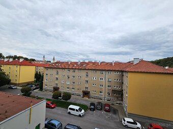 Prenájom 3i byt v centre BB - 10