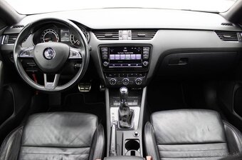 Škoda Octavia Combi 2.0 TDI DPF RS DSG - 10
