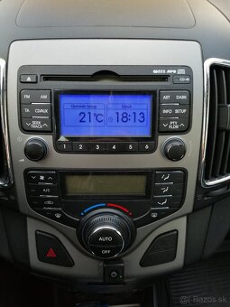 Hyundai i30 1,4 Benzín - plyn - 10