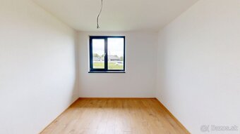 Moderné a pokojné bývanie neďaleko centra Galanty - 4 izbová - 10