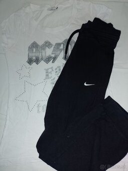 Cca 50 kuskov peknych dámskych veciciek S/ M - 10