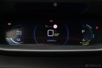 Peugeot e2008 100kW KOŽA, VIRTUAL, 360 KAMERA, CarPlay - 10