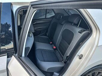 Škoda Fabia 1.0 TSI Ambition - 10