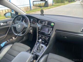 Volkswagen Golf Variant - 10