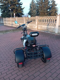 Moderná elektrická trojkolka - 10
