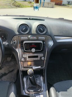 Ford Mondeo Mk4 1.8 TDCi Combi - 10