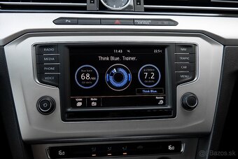 Volkswagen Passat Variant 2.0 TDI BMT Comfortline DSG - 10