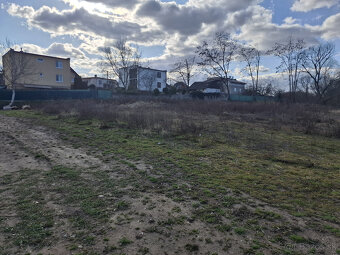 Stavebný pozemok na okraji obce Šišov pri Bánovciach n./B. - 10