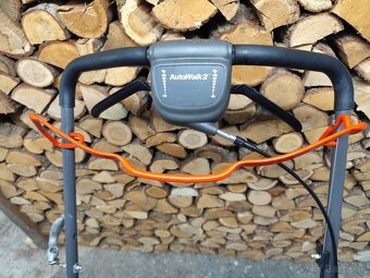 Kosačka Husqvarna LC 348V - 10