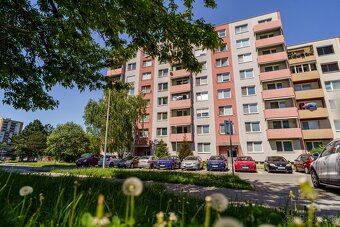 2 izbový byt na sídlisku Klokočina - 10