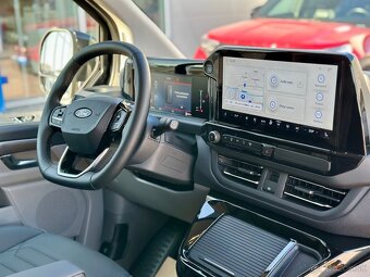 Ford Tourneo Custom 2.0 TDCi 170k A8 Titanium X 8-miestné - 10