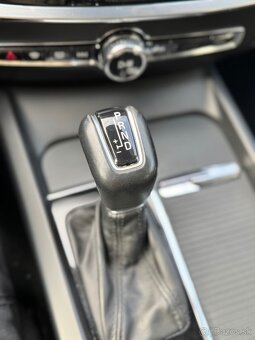 Volvo V60 2020 4x4 2.0 diesel, D4, automat - 10