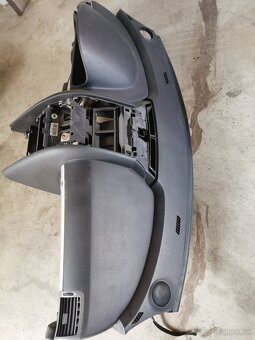 rozpredam peugeot 407 sw 2,0 hdi 100 kw 1,6 hdi 80 kw - 10