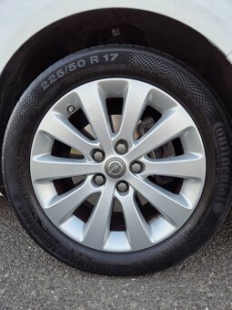 Opel Zafira Tourer 1.4 Turbo - 10