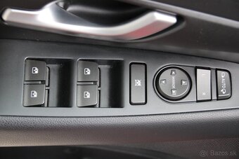 HYUNDAI i30 CW Family 1,4 MPi 73 kW - 10