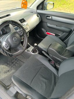 Suzuki Swift 1.5 - 10