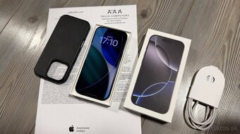 iPhone 16 Pro 128 GB čierny titán - 10