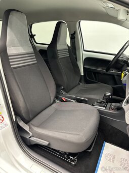 Volkswagen e-UP - 10